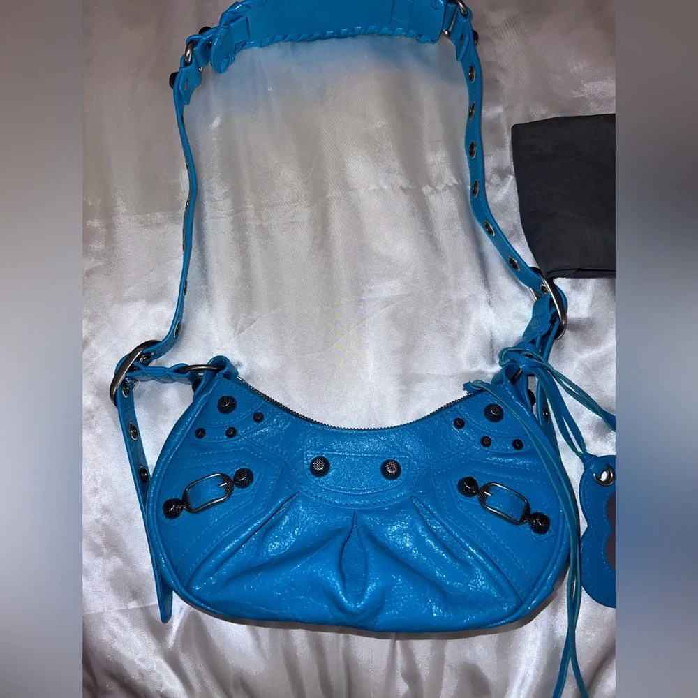 💕🚨SALE NWT Authentic Balenciaga Le Cagole XS in Turquoise / Blue Leather - Picture 2 of 9